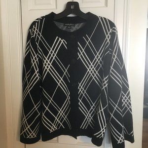 Designers Original - Black & White Striped Sweater